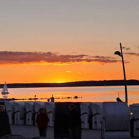 Lille Strandhus Dom wakacyjny Holnishof