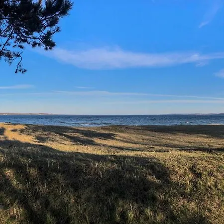 Lille Strandhus * Holnishof